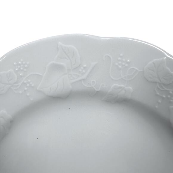 Dansk Limoges Ivy Dinner Plates 11" White Porcelain Berries Vines Rim Lot of 3 - Picture 8 of 8